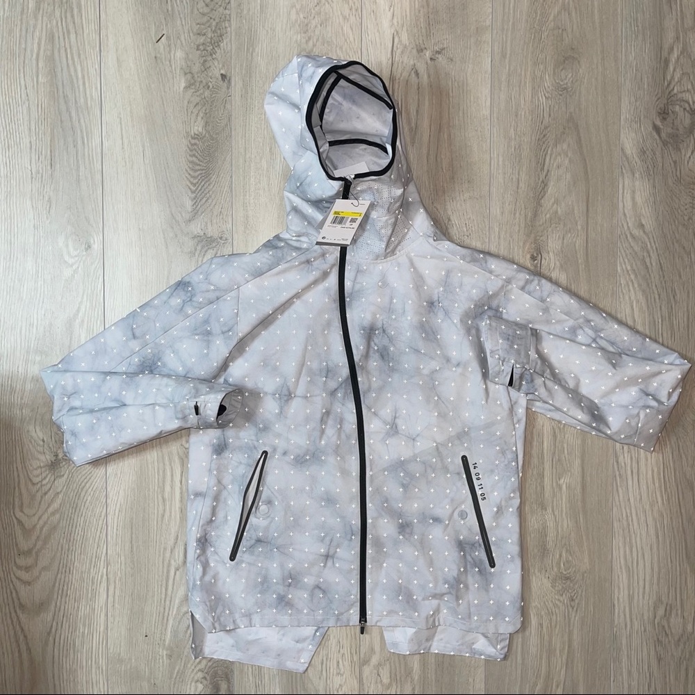 Nike Tech Pack Lightweight Jacket